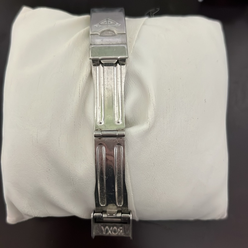 Vintage Roxy Watch - Picture 2 of 2